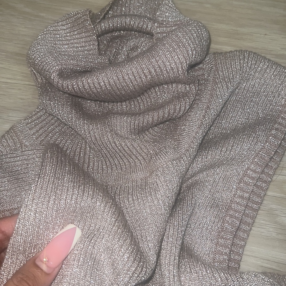 BCBG blouse